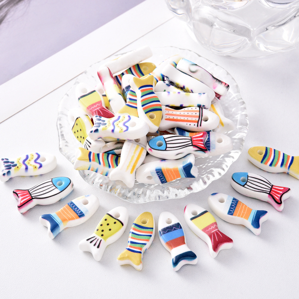 3pcs Random Mixed Ceramic Decorative Beads for Fashion Jewelry